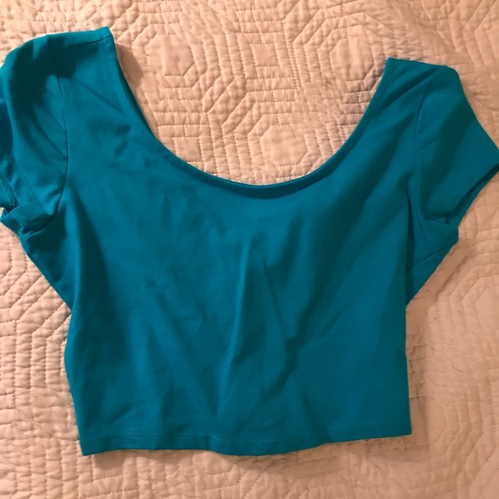 Crop tops